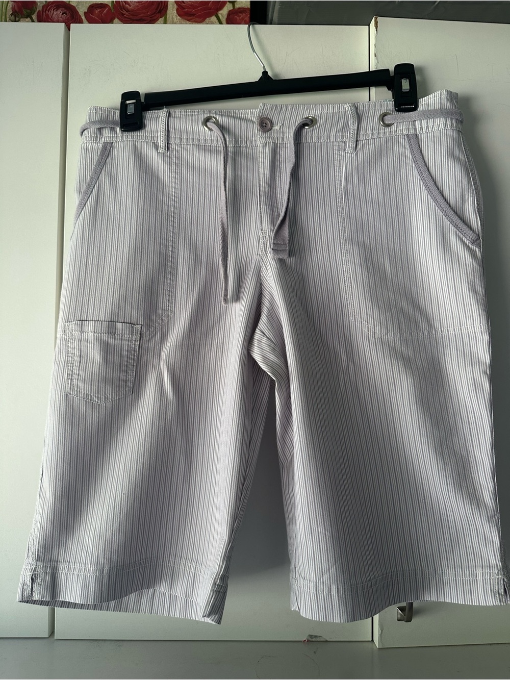 💜 Weatherproof Purple Stripe Cargo Bermuda Shorts Size 10 Stretch Drawstring